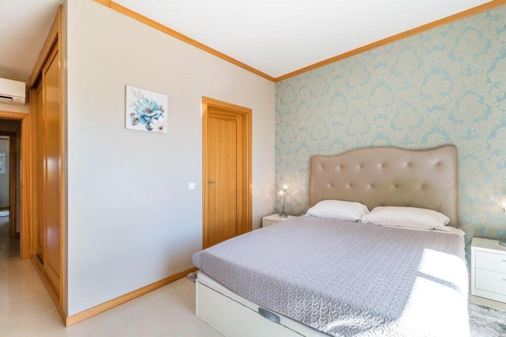 הוילה אלבופיירה Fantastic Townhouse With Pool And Sea Views מראה חיצוני תמונה